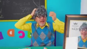 Лайк Крошки Настя помогает учителю справиться с неуверенностью