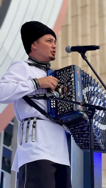 Играй, гармонь в Зарядье ✅ #зарядье #казаки #топ #хит #театрпеснияр #ярказаки #ярмосква #казачийхор смотреть онлайн