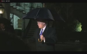 Президент Трамп общается с прессой перед отъездом из Белого дома, 9 января 2026 года