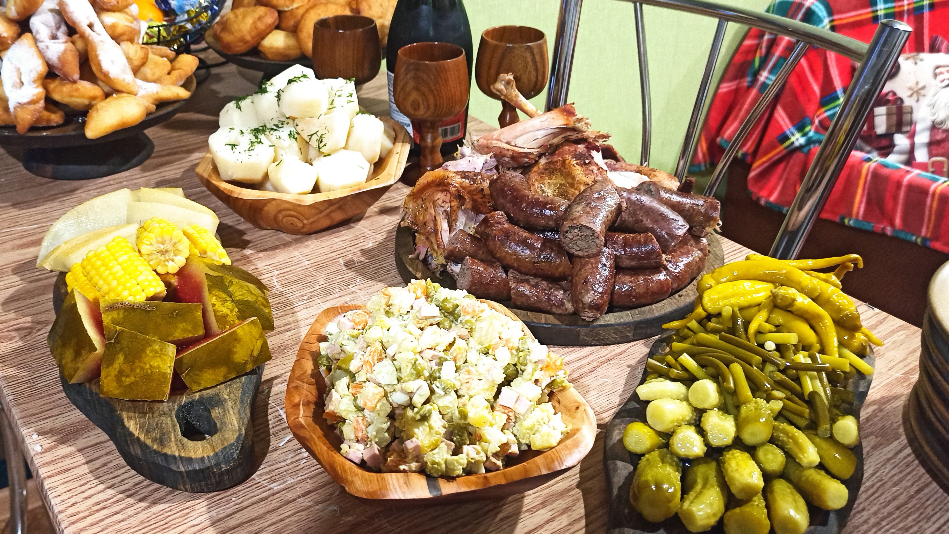 Сервировка стола с использованием собственных продуктов🤗🤗🤗 смотреть онлайн