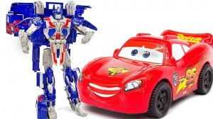 МУЛЬТИКИ ПРО ТАЧКИ. МАКВИН УЧАСТВУЕТ В МЕГА-ЗАЕЗДЕ. КТО ПОБЕДИТ? КОСМИЧЕСКИЕ БАГГИ VS ДРУЖНЫЕ МОТОРЫ