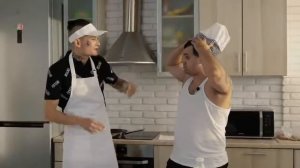 ДЖАВИД vs MORGENSHTERN - ДОБРЫЙ ОБЕД / ГОТОВИМ САМЫЙ БОЛЬШОЙ Э?