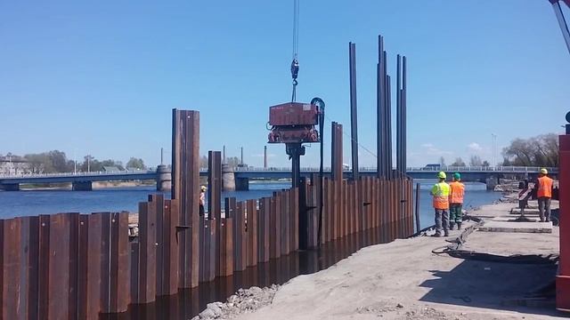 10.5.Погружение шпунта Ларсена