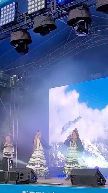 ДЕНЬ ГОРОДА КИНЕШМА - 522 года! #театрпеснияр #концерт #гастроли #деньгорода #топ #хит #деньпобеды смотреть онлайн