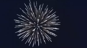 Красивый и мощный салют. Фестивальные шары. Профессиональная пиротехника.