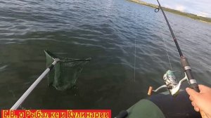 КОЕ КАК ЗАТАЩИЛ ГИГАНТСКУЮ ЩУКУ В ЛОДКУ, ОТ ПОКЛЕВКИ ЧУТЬ НЕ ВЫЛЕТЕЛ СПИННИНГ ИЗ РУК.