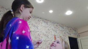 Крашу сестру. ей вроде зашло .мой ТГК:K.O.P.Y.L.O.V.
A. 💋