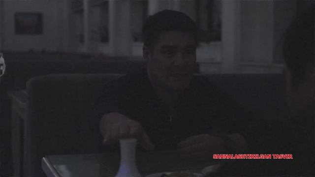 Қўриқлаш ходими 10 000 АҚШ доллари олаётганда қўлга олинди смотреть онлайн