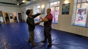 Самое главное искренние улыбки)))