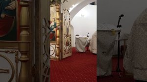 Божественная служба в храме Святой Троицы