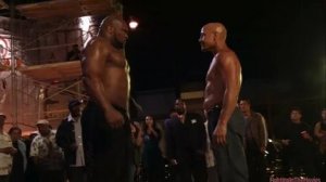 КАЧЕК ПРОТИВ ГИГАНТА (КРОВЬ И КОСТИ)