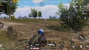 PUBG: BATTLEGROUNDS — это шутер жанра «Королевская битва», в котором 100 игроков сражаются