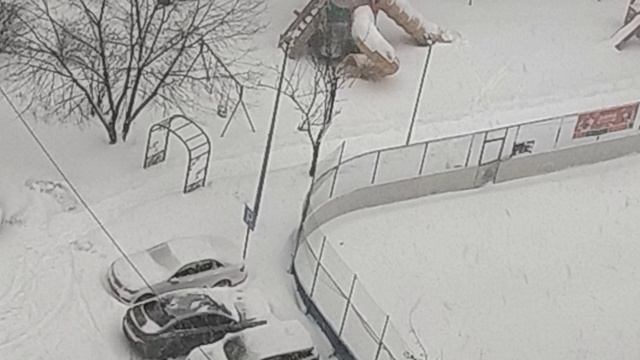 Буря мглою небо кроет...в прямом смысле.🫣 Стихия вчера в Москве. смотреть онлайн
