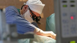 В России искусственный интеллект впервые помог хирургам спасти почку при онкологической операции