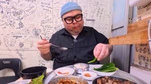 Обжорство МНОГО морепродуктов и мяса