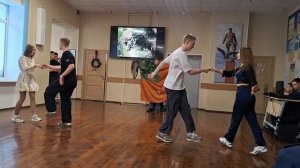 КВН - танец команды Б