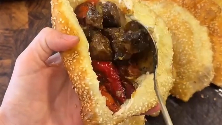 Вкусный вариант УЖИНА…🌮🥩🍅😋