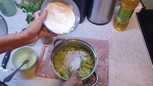 Кабачковые оладьи смотреть онлайн