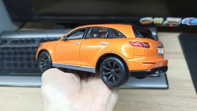 Infiniti QX45 (S50)I(I) 4.5 V8 черные диски. 1-24 Maisto.+25 смотреть онлайн