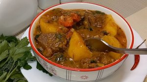 Жаркое по - домашнему Как приготовить жаркое по - домашнему Вкусное блюдо из мяса с катрошкой