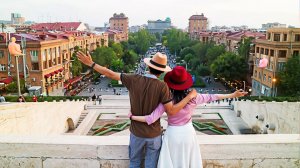 Миллионы туристов, миллиарды долларов: как Армения превращает туризм в большой бизнес