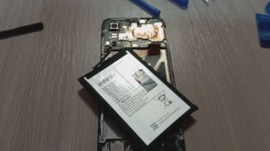 Замена модульного дисплея на телефоне Infinix Hot 30i
