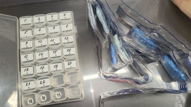 Организация процесса сборки новой алмазной мозаики. смотреть онлайн