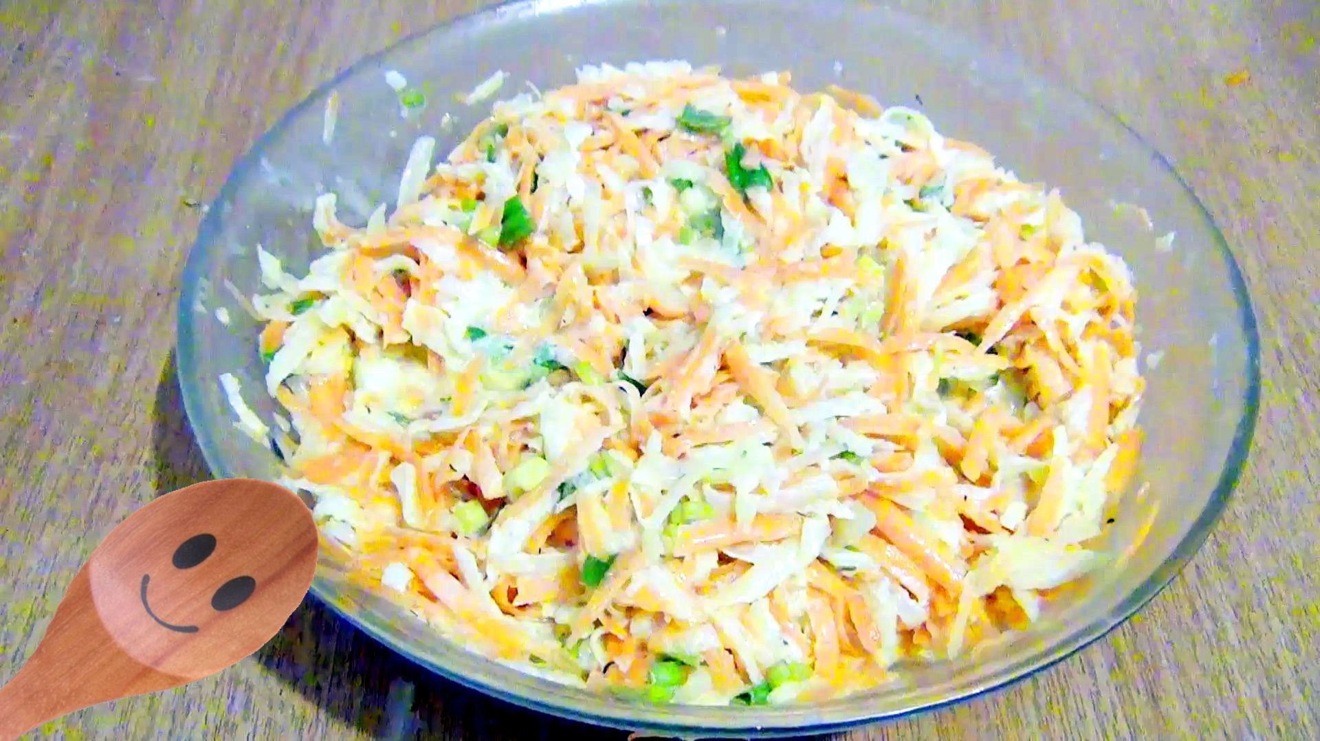 Салат из зелёной редьки с морковью - просто и вкусно - рецепт смотреть онлайн