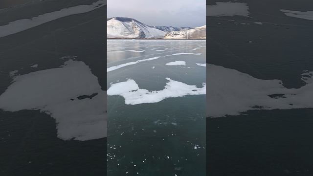 Катаюсь 4 минуты по льду Байкала