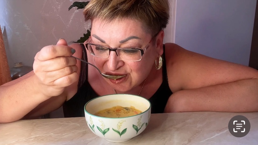 Видео из архива/Мукбам Том Ям по моему удался👍Это вкусно👍👍👍