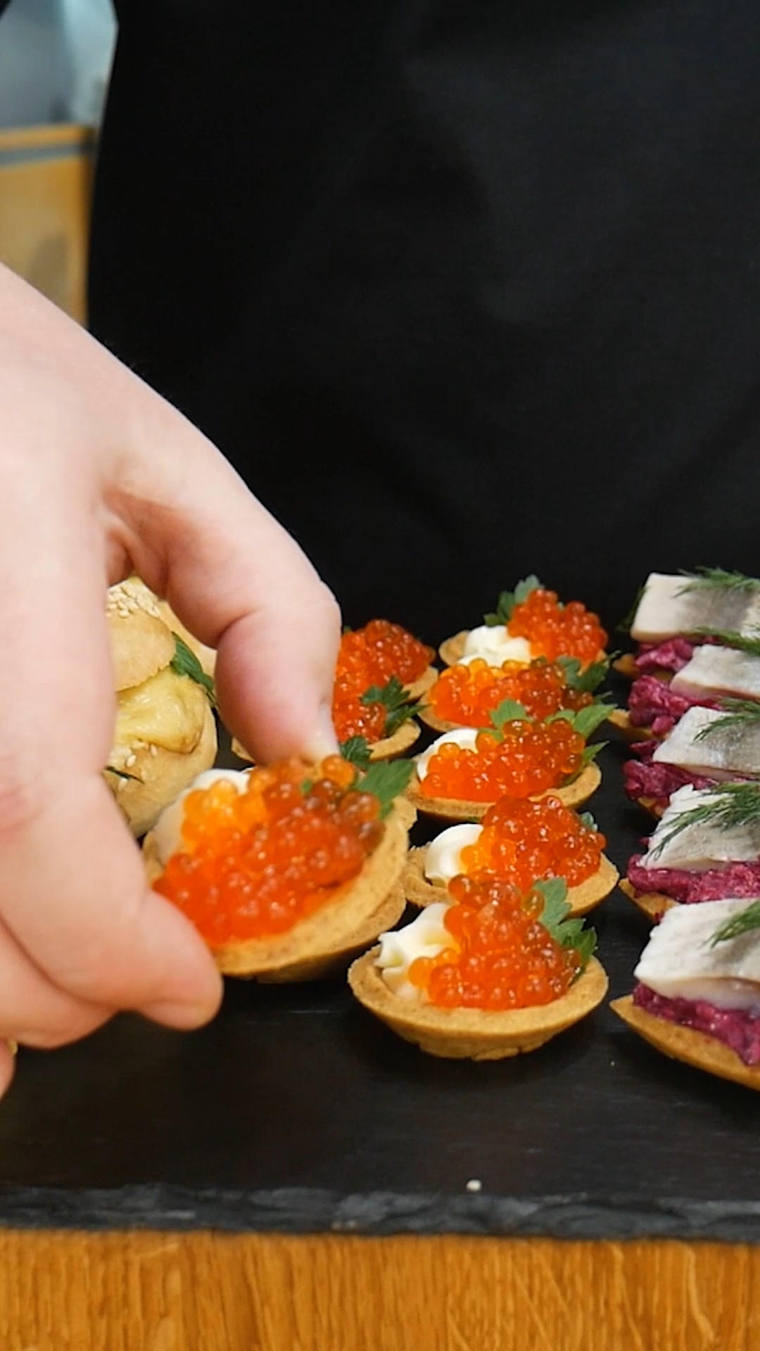 Песочные тарталетки - идеально под икру и закуски смотреть онлайн