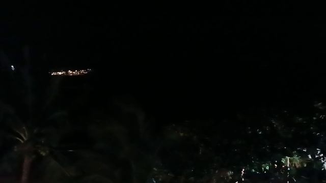 Пляж Танон ночью, остров Самуй, Таиланд (Thanon Beach at Night, Samui, Thailand)