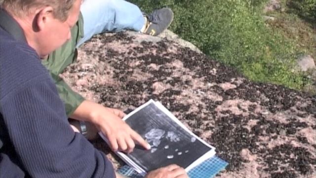 ©  » Русский в сторону Лодейного. Смотрим карту.» Съемки 2005