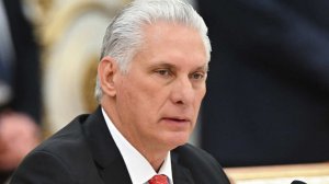 Президент Кубы заявил о готовности противостоять США "до последней капли крови"