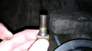 Шум сзади при торможении. Причины и решение.