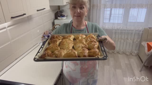 Убралась на кухне// Болталка// у нас сегодня курники//😋💁🎄 смотреть онлайн