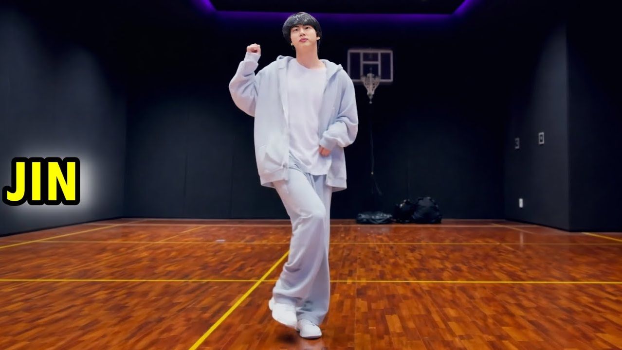 Джину очень мешали яйца во время танцевального челенджа: реакции сети взорвались! Новости BTS 2026.. смотреть онлайн