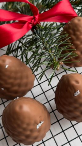 Муссовые ШИШКИ🤎 смотреть онлайн