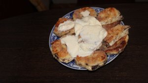 Сырники с шоколадной крошкой и хрустящей корочкой.