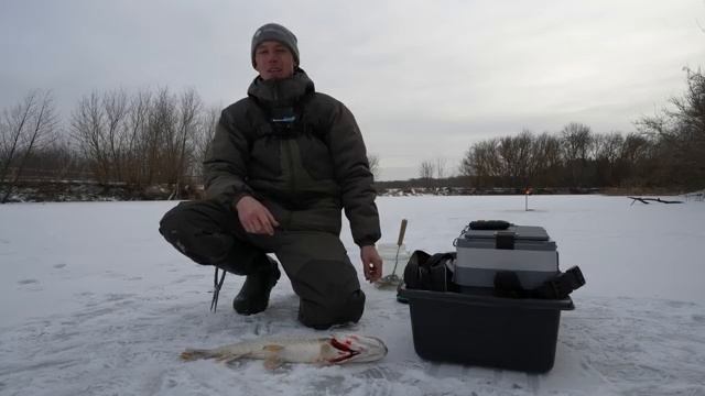 ОСТАВИЛ ЖЕРЛИЦЫ НА ОПАСНОЙ ЛЬДИНЕ НА НОЧЬ БЕЗ ПРИСМОТРА! ВЕРНУЛСЯ УТРОМ НА ПРОВЕРКУ…! Рыбалка 2025