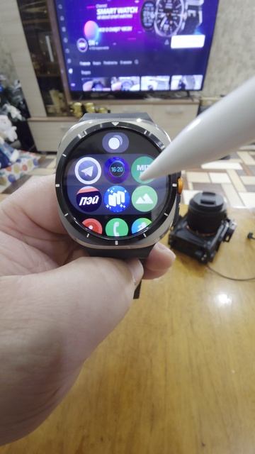 RuStore Watch, Mir Pay, Max и самое крутое Wear Load....и когда убираете Ёлку? смотреть онлайн