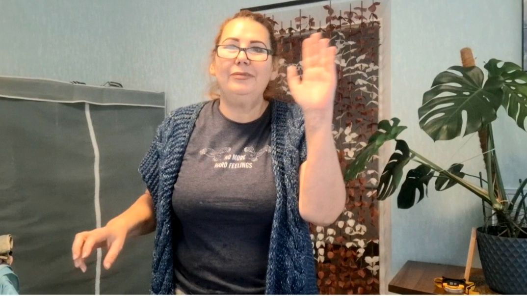 989 Связала Две шапки.Полное выгорание.Почему не хотим больше снимать. смотреть онлайн