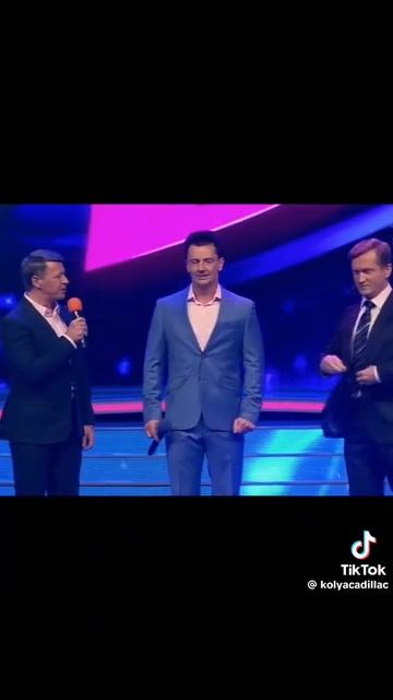 Ты с дурел что ли 😂🤣