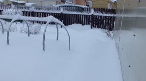 Снега намело так намело.