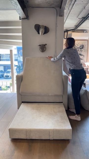 AQPvWGpiAFEJloAAtt_xRLPp9_JWlIEeYc36St69qIG6Hm7Afec1y_quckENS5s.mp4