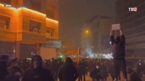 В охваченном беспорядками Иране третий день нет интернета