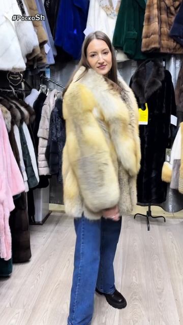 Дом меха у Ромы Шубы из лисы Роскошная огневка смотреть онлайн