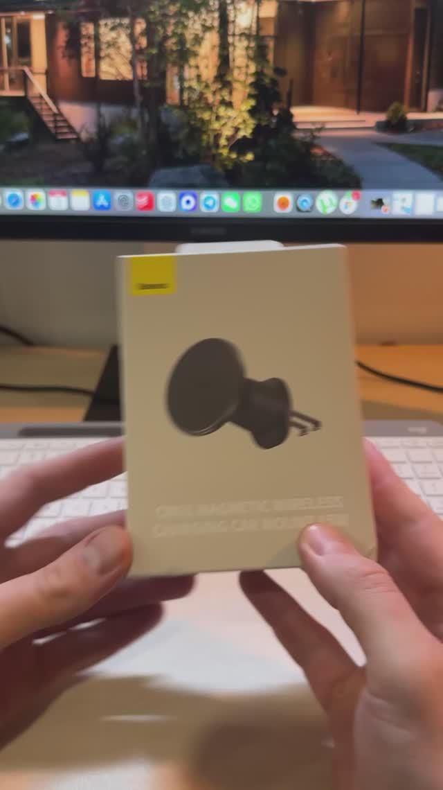 Автомобильный держатель с беспроводной зарядкой Baseus CW01 смотреть онлайн