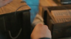 Русские партизаны изобретательным способом взрывают главное здание немецкой коменданты