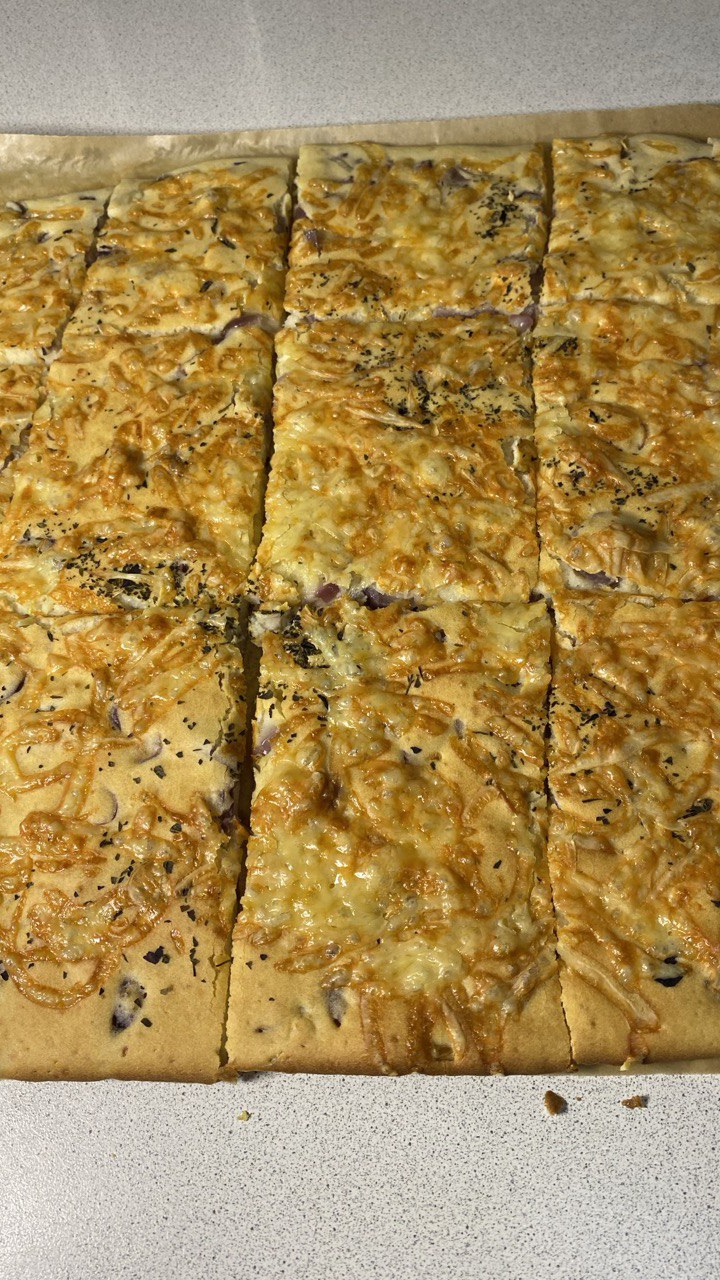 Луковый пирог-блин в духовке 11-01-2026 смотреть онлайн